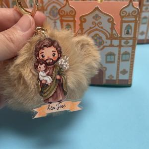 Chaveiro de Pompom São José + Caixinha Igreja