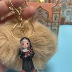 Chaveiro de Pompom Santa Rita de Cássia + Caixinha Igreja