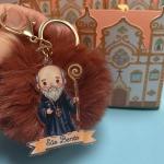 Chaveiro de Pompom São Bento + Caixinha Igreja